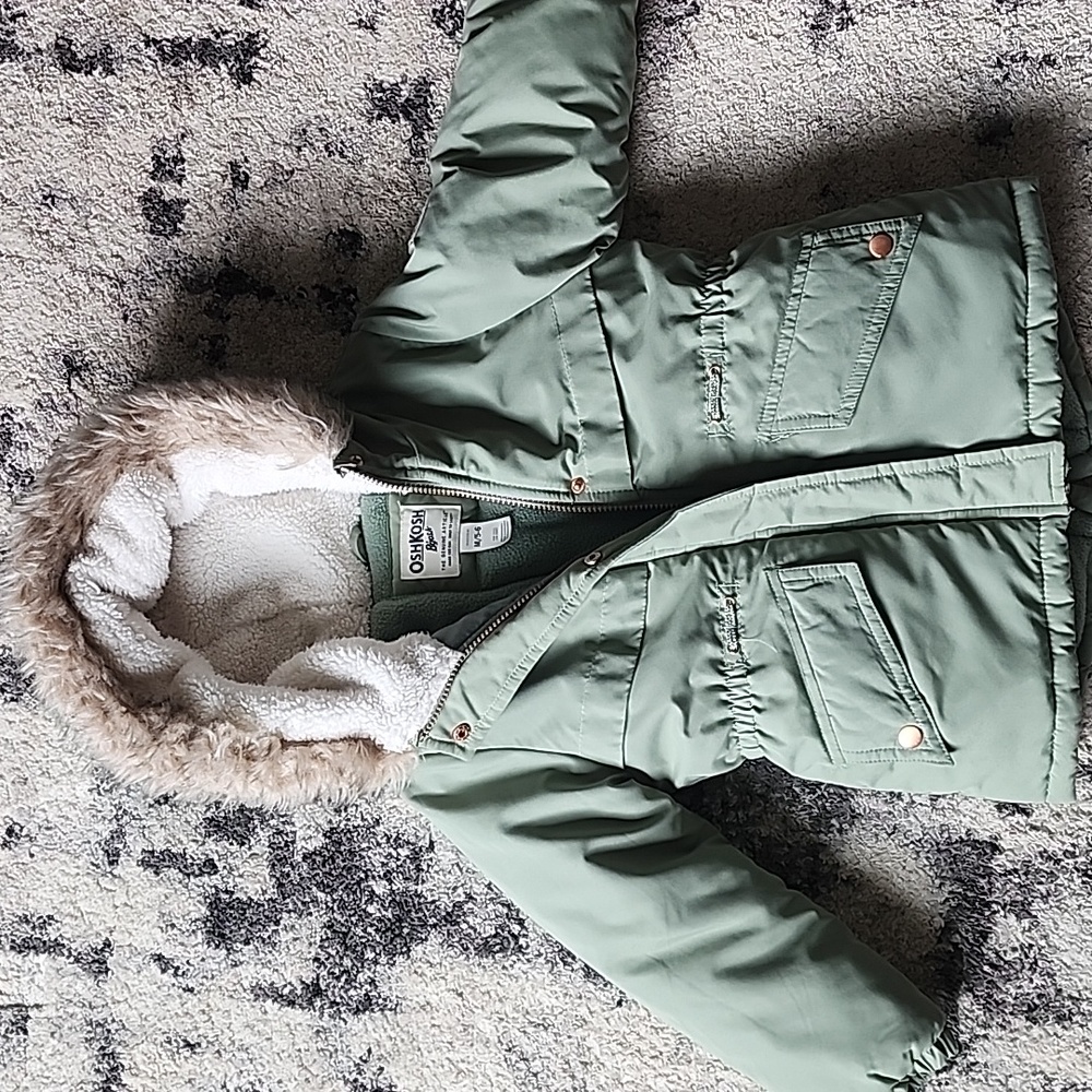 OshKosh B'gosh Green Puffer Jacket with Fur Hood